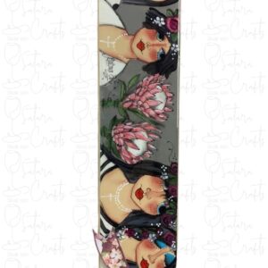 Wooden Bamboo Platter, Glossed Fatladies+Protea.